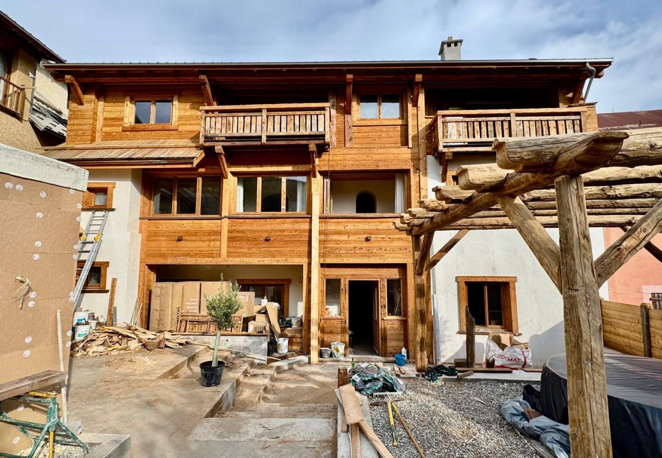 Chalet à La Salle-les-Alpes - La Louvetière